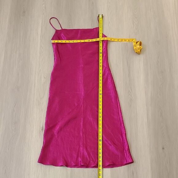 Aritzia Babaton Model Satin Midi Dress Cowl Neck Bias Cut Spaghetti Strap XS - Picture 2 of 7